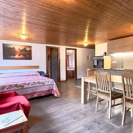 Les Crouses - Tavern Apartment *