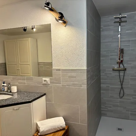 Les Crouses - Tavern