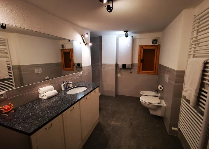 Les Crouses - Tavern